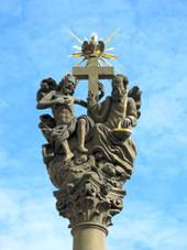 Nchod, souso Nejsvtj Trojice 02.jpg