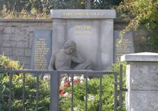 Velk� T�ebe�ov pomn�k padl�ch.JPG