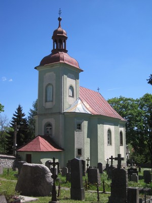 kaple od severoz�padu - kv�ten 2011
