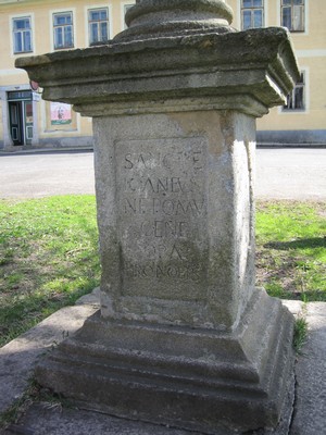 p�edn� strana soklu - duben 2010