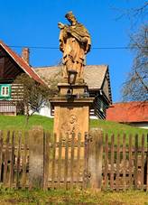 https://upload.wikimedia.org/wikipedia/commons/thumb/5/59/Doln%C3%AD_Javo%C5%99%C3%AD_-_svat%C3%BD_Jan_Nepomuck%C3%BD.jpg/1280px-Doln%C3%AD_Javo%C5%99%C3%AD_-_svat%C3%BD_Jan_Nepomuck%C3%BD.jpg