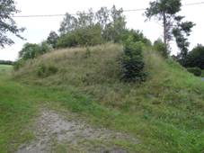 hlejov (u Miletna) - pozstatky hradu lusprk (1).jpg