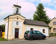 Jesteb nad Metuj - kaple.jpg