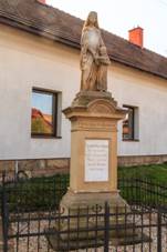 Socha svat Anny v ervenvsi.jpg