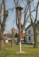 Socha sv. Jana Nepomuckho (Nov Smrkovice) 01.JPG