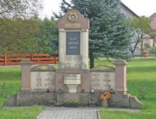 Straov pomnk padlch.JPG