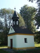 Polouvs, kaple.JPG