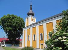 Bezov (OP), kostel.JPG