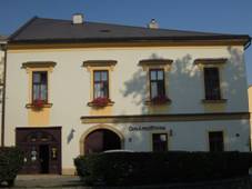 Odry, Masarykovo n�m�st�, m�stsk� d�m �. p. 55.jpg