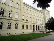 Opava-vyssi realka.JPG