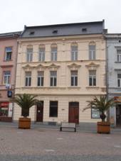 Opava-Doln nm. 10.JPG