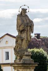 Socha svatho Jana Nepomuckho na nmst v Daicch