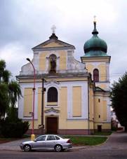 Pohled na kostel od zpadu