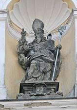 Soubor: Holice - socha Svatho Vojtcha.jpg