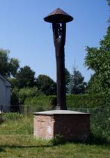 Plac wiejski w Hubenicach.JPG