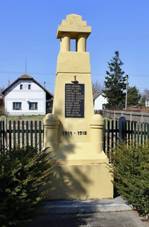 Kunetice pomnik padlym 1.JPG