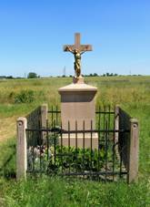 Pardubice, Lny na Dlku, crucufix.jpg