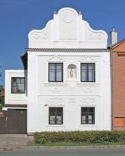 Dm p. 34 - Langrova ul., Lzn Bohdane.JPG