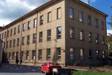 Zakladni a Prakticka skola Pardubice, Klasterni 52, 01.JPG