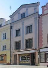 Mstsk dm, Perntnsk 9, Pardubice.JPG