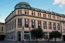 Mestska sporitelna, nam. Republiky 1, Pardubice (01).JPG