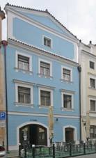 Mstsk dm, Zmeck 24 a 25, Pardubice.JPG