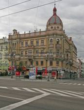 Palc na Kopeku, t. Mru 58, Pardubice.JPG