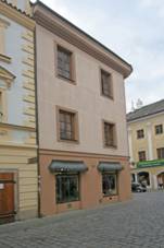 Mstsk dm, Perntnsk 34, Pardubice.JPG