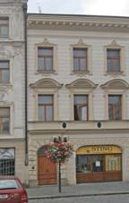 Mstsk dm, Perntnsk nm. 65 a 66, Pardubice.JPG