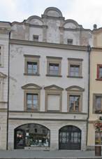 Mstsk dm, Perntnsk nm. 67 a 68, Pardubice.JPG