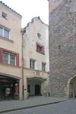 Mstsk dm, Zelenobransk 75, Pardubice.JPG