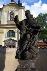 Kostel Panny Marie Bolestn 06.JPG