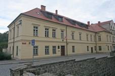 Dkanstv, Kosteln 92, Pardubice.JPG