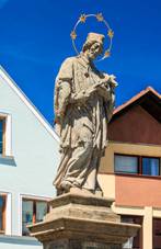 Socha svatho Jana Nepomuckho, nm. Blobransk.jpg