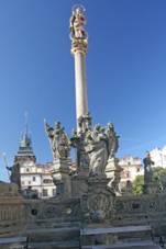 Morov sloup, Perntnsk nm., Pardubice 03.JPG