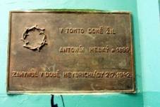 Machonova pasaz 08.JPG