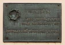 Pardubice Smilova plaque 1.JPG
