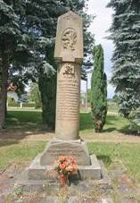 Rokytno pomn�k padl�ch.JPG