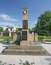 Star vice pomnk padlch.JPG