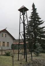 Vyehnvice kek a zvonika.JPG