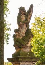 Kostel svatho Gotharda (Vysok Chvojno) - sv.  Jan Nepomuck 01.jpg