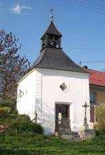 Kaple v Hrobsk Zahrdce (Q67184384).jpg