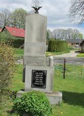 Pomnk padlm ve Velkm Rybnku (Q67180915) 01.jpg