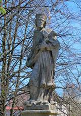 Cebiv, John of Nepomuk statue.jpg