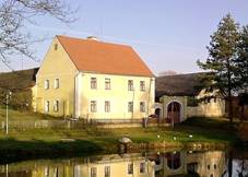 348 15 Chodsk� �jezd, Czech Republic - panoramio (1).jpg