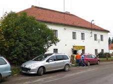 Kolešovice, bývalá fara.jpg