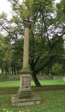 Kolešovice, sloup se sochou svatého Šebestiána, socha chybí.jpg