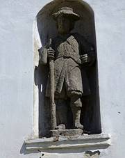 Kostel sv Notburgy Podboransky Rohozec sochy.jpg