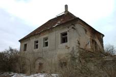 Vclavy, Nov Dvr oputn budova.jpg