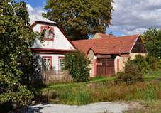 Velk� Chmeli�tn� 2015-09-28 Usedlost.jpg